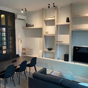 3 Bedroom Art-nouveau With Free Parking Gent
