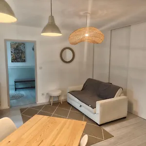 https://bagneres-de-luchon-plein-centre.midi-pyreneeshotels.com